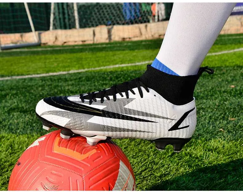 Adult High-Top Soccer Cleats for Training and Matches