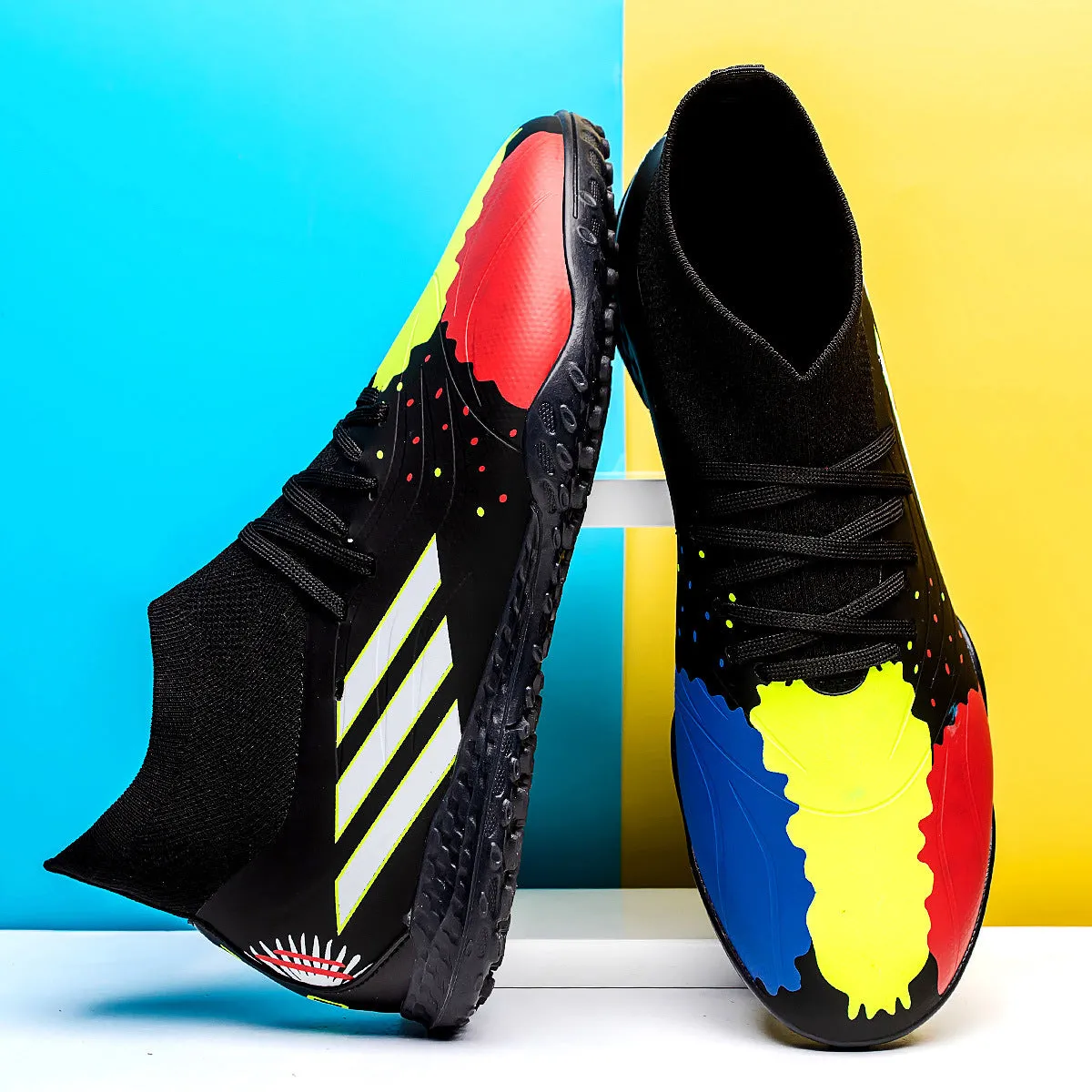 Camouflage High-Top Soccer Cleats with Seamless Design