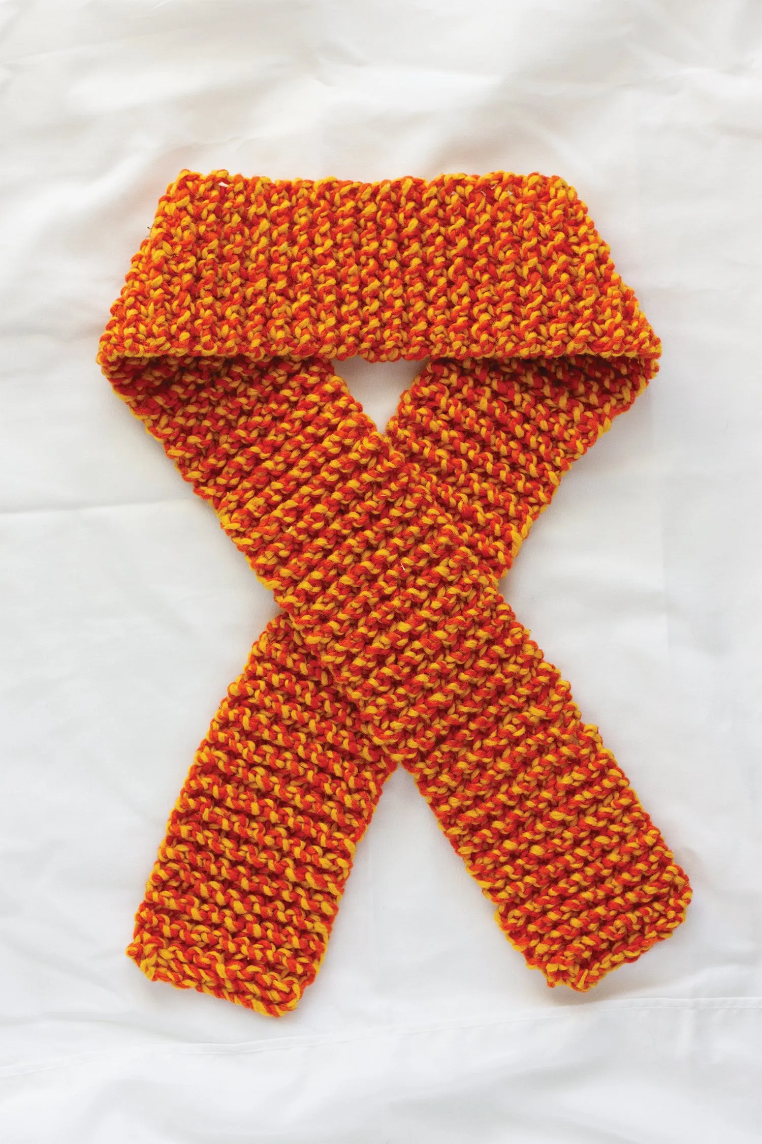 Discover Knitting: Scarf Kit - YELLOW/PUMPKIN