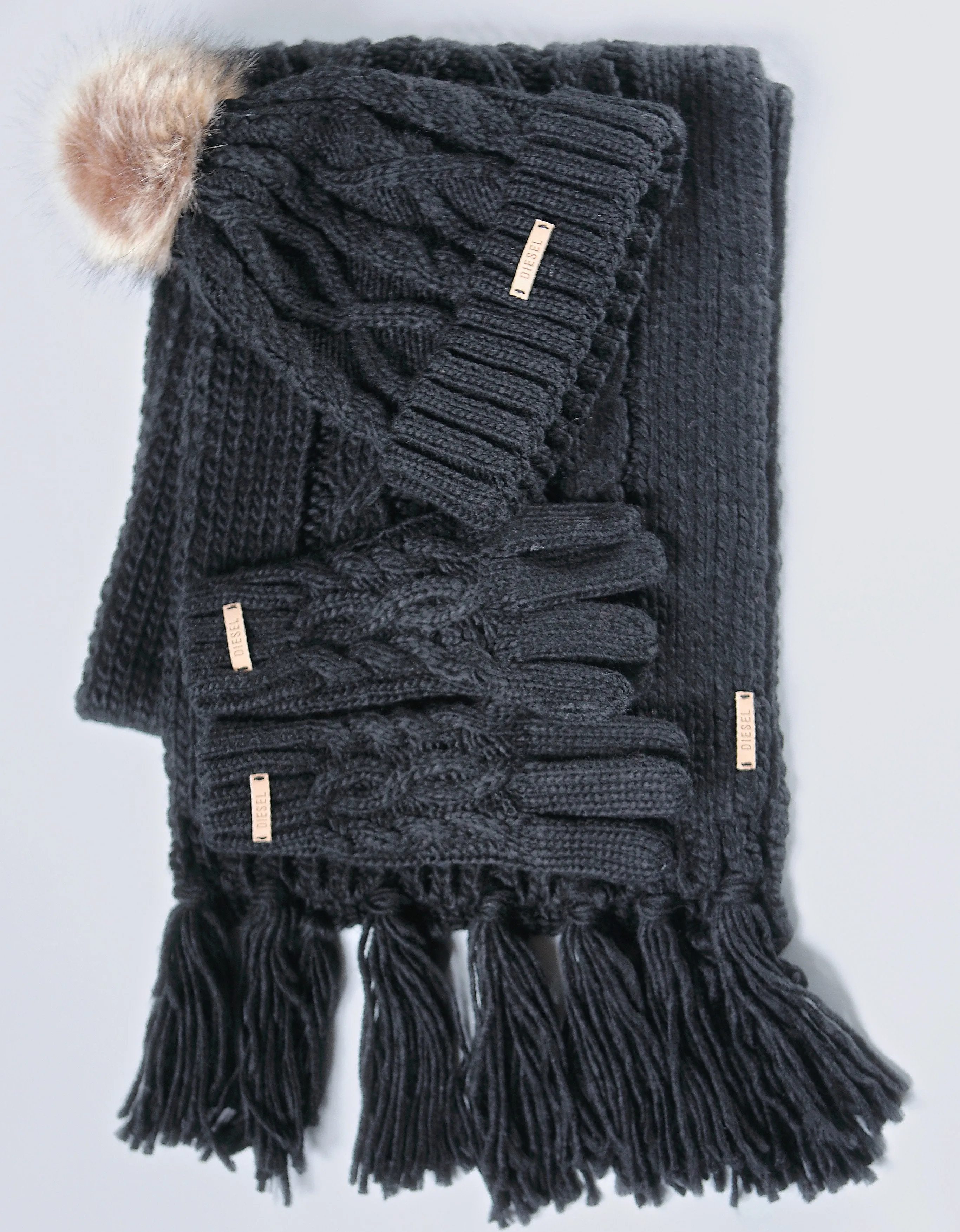 Evie Scarf Black