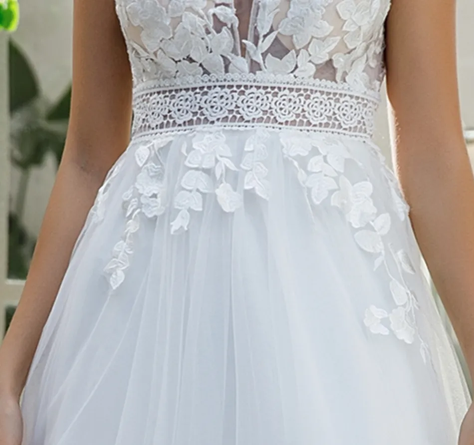 Inspired Lace A-line Wedding Dress With Slit Tulle Skirt