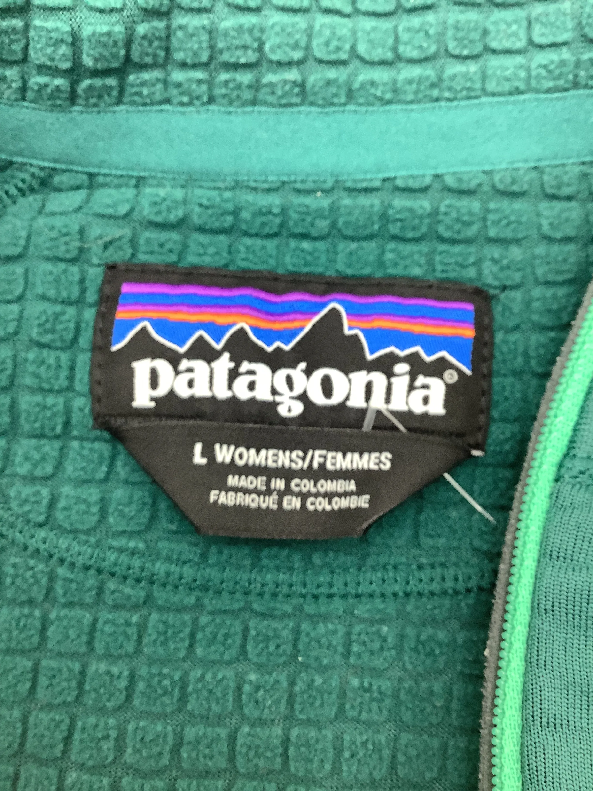 Patagonia Fleece 1/4 Zip Pull Over Green Size: L