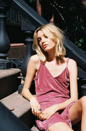 Sister Moon Velvet Slip Dress (Dusty Pink)