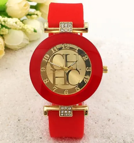 Watch Women Logo 2019 Ladies Designer Watches Luxury Brand Famous Montre Femme High Quality Rhinestone Gold Charm Bracelet