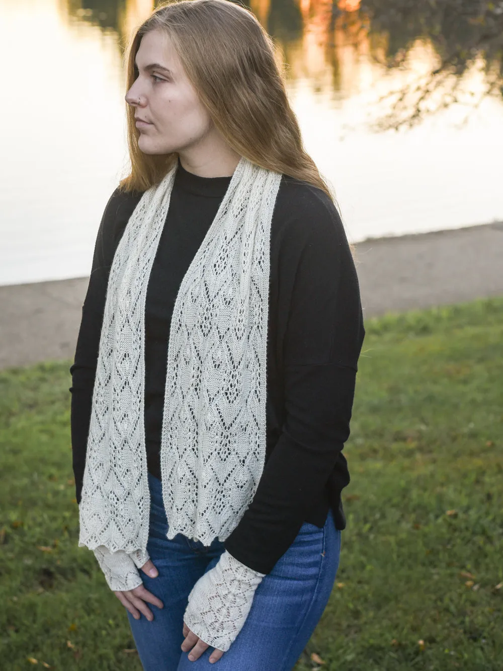 Whitethistle Scarf or Stole <br/><small>knitting pattern</small>