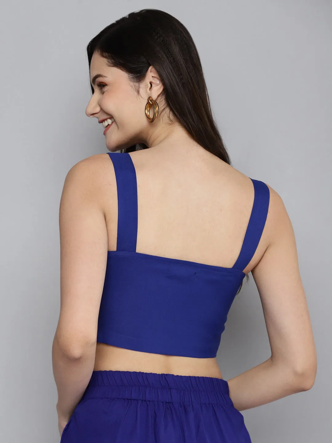 Women Royal Blue Sweetheart Neck Strappy Crop Top